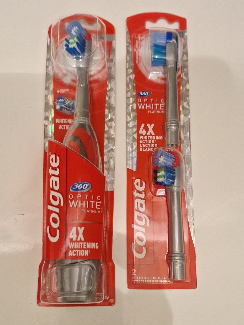 Colgate 360 Optic White Toothbrush - Red & Silver
